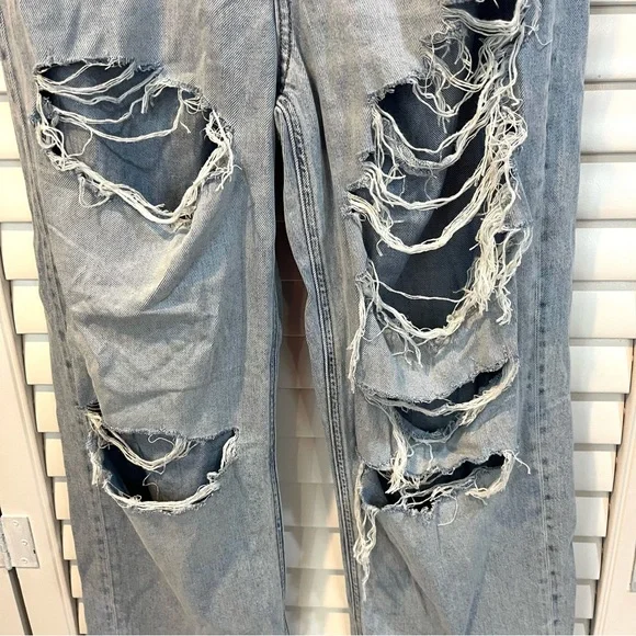 NWT American Eagle Baggy Mom Jean - Picture 2 of 13